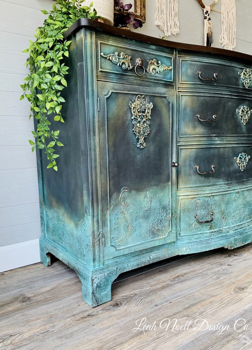 Hollybrook Ironwork (12.7 x 20.32cm) - Silicone casting mould