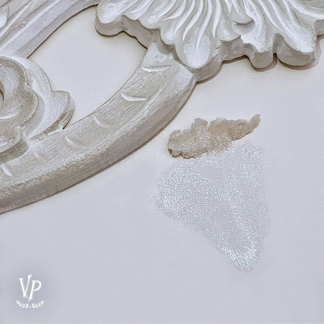 Metallic Wax Vintage Paint