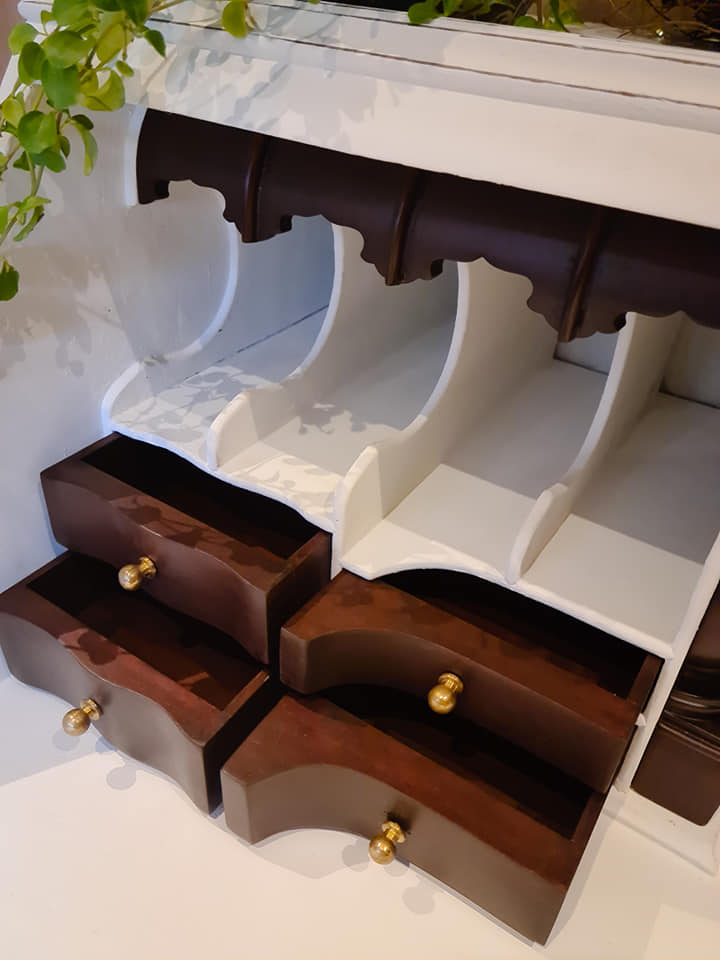 Antieke secretaire De Goei Kamer