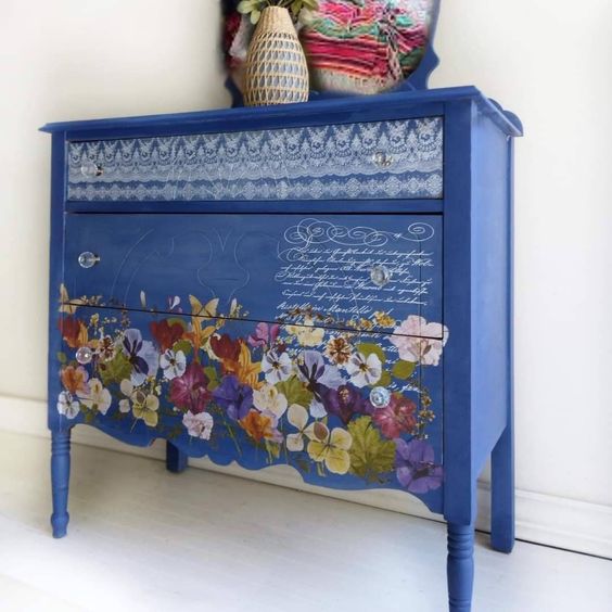 Secret Letter II - Redesign Décor Transfers® Vintage Paint