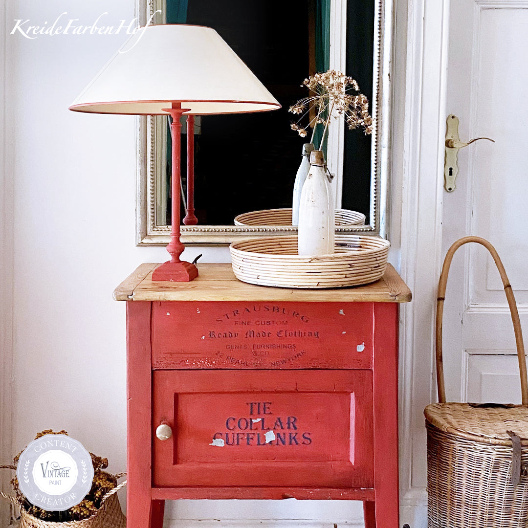 Vintage Paint WARM RED