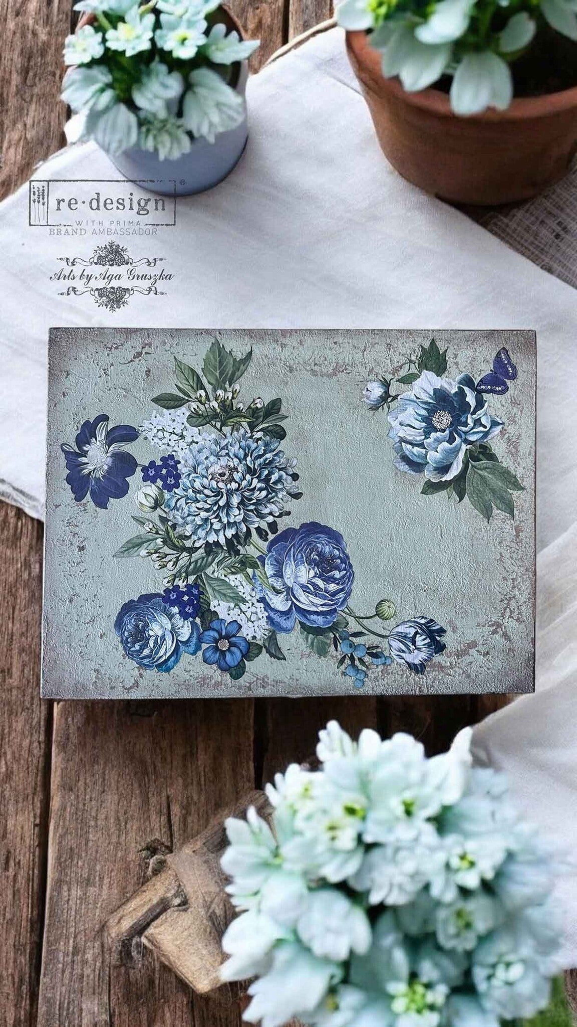 Indigo Petals (15,25 x 30,50cm) - Redesign Décor Transfers® MINI