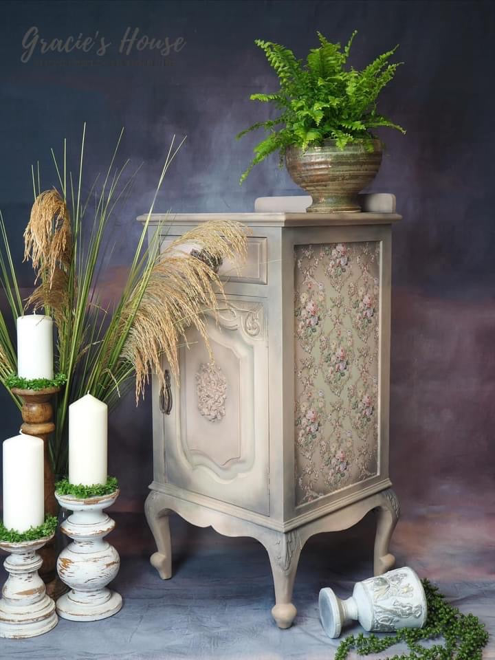 Floral Court (60,96 x 88,90cm) - Redesign Décor Transfers® Vintage Paint